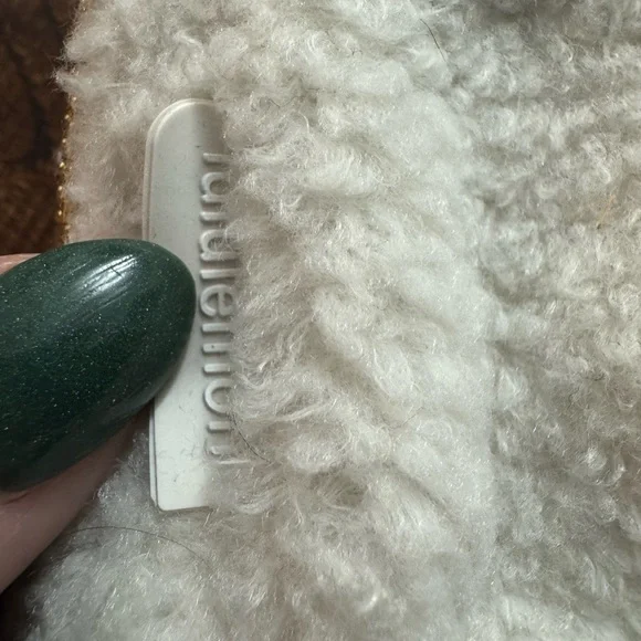 lululemon athletica Cream Crossbody Belt Bag - Picture 12 of 16